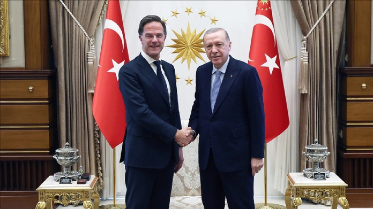 Presidenti-Erdogan-priti-ne-takimi-Sekretarin-e-Pergjithshem-te-NATO-s-Rutte